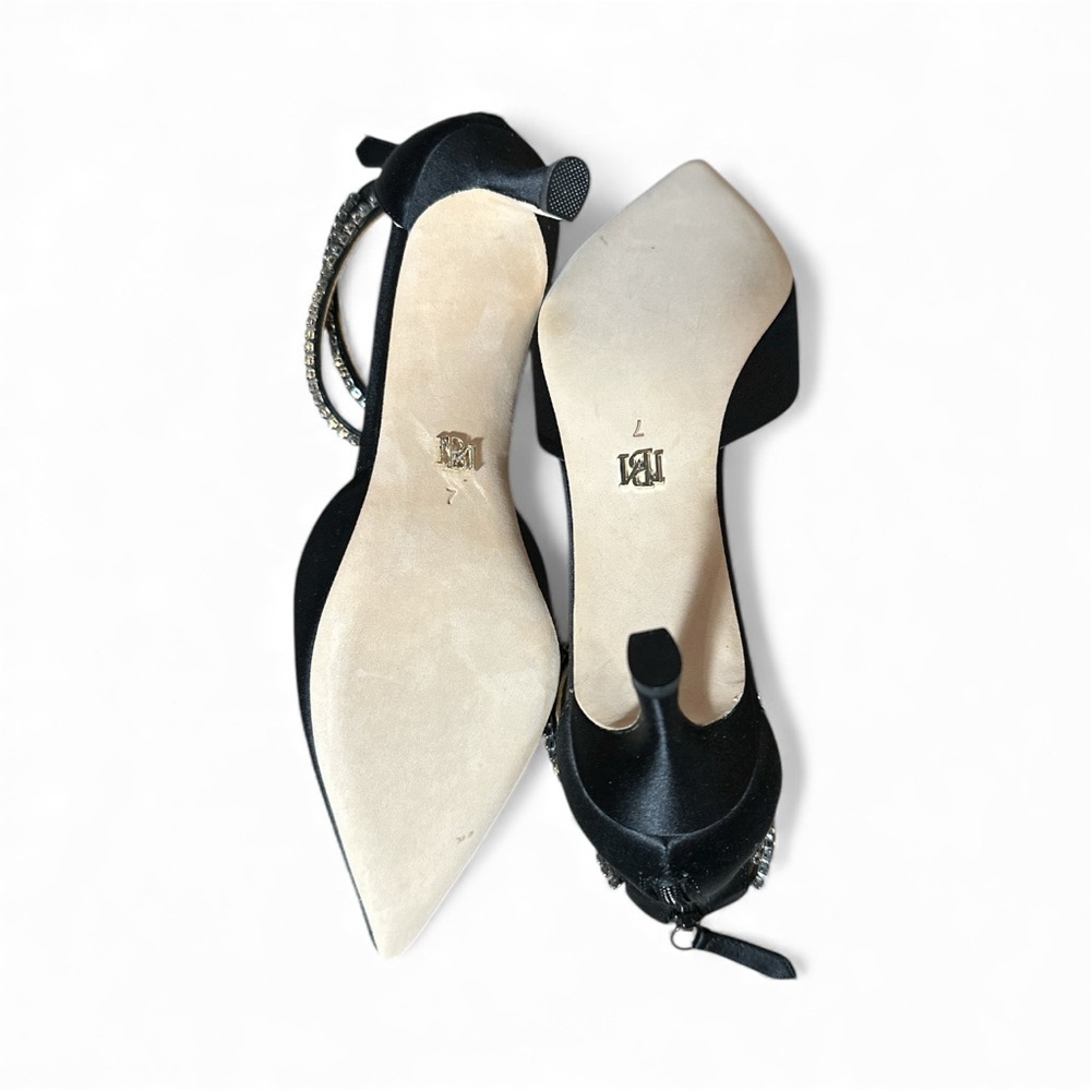Badgley Mischka MP7212 “Lilibeth” Black Satin Kitten Heel Pumps Size 7 NIB - Picture 9 of 9